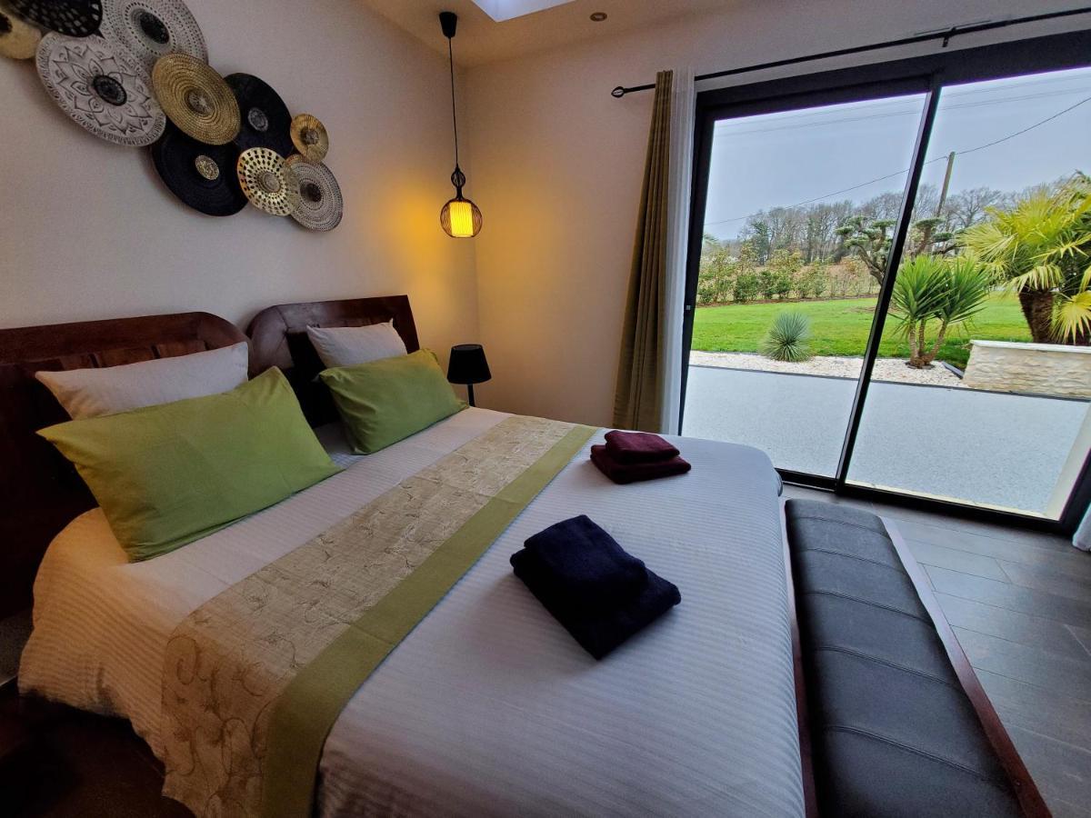Chaniers Les Cuves - Saintes Bed & Breakfast エクステリア 写真